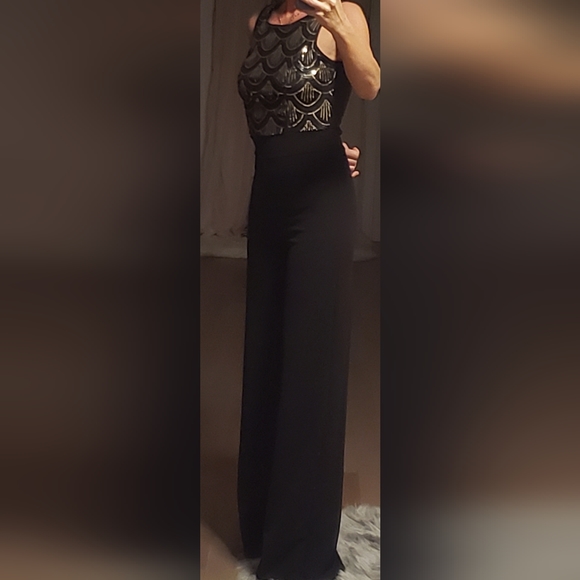 🧿Gold Sequin Jumpsuit - Picture 1 of 6